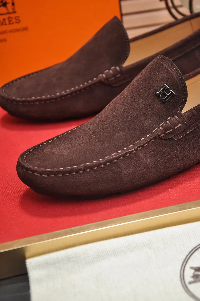 Men's shoes 💰420💶 Product trademark: Hermès "Hermès" beanie shoes. Regular size: 38-45 (45 customized, non-returnable). Product material: Selected first-layer calfskin upper + cowhide lining. Strong three-dimensional visual effect, original rubber outsole Color: 3⃣️colors available